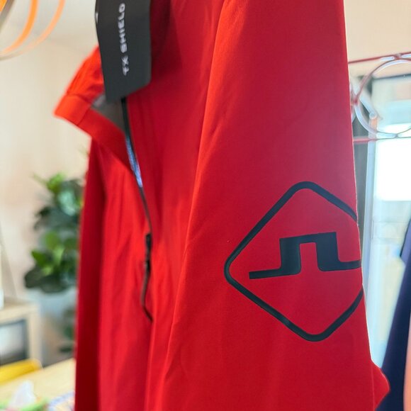 J. Lindeberg Men’s Golf Jacket Rain Windbreaker Small Red TX Shield Aerial Lite - Picture 7 of 11